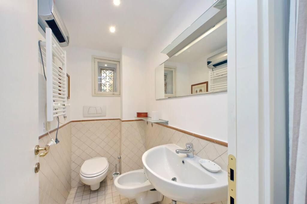 Appartement Laterano à Rome Extérieur photo