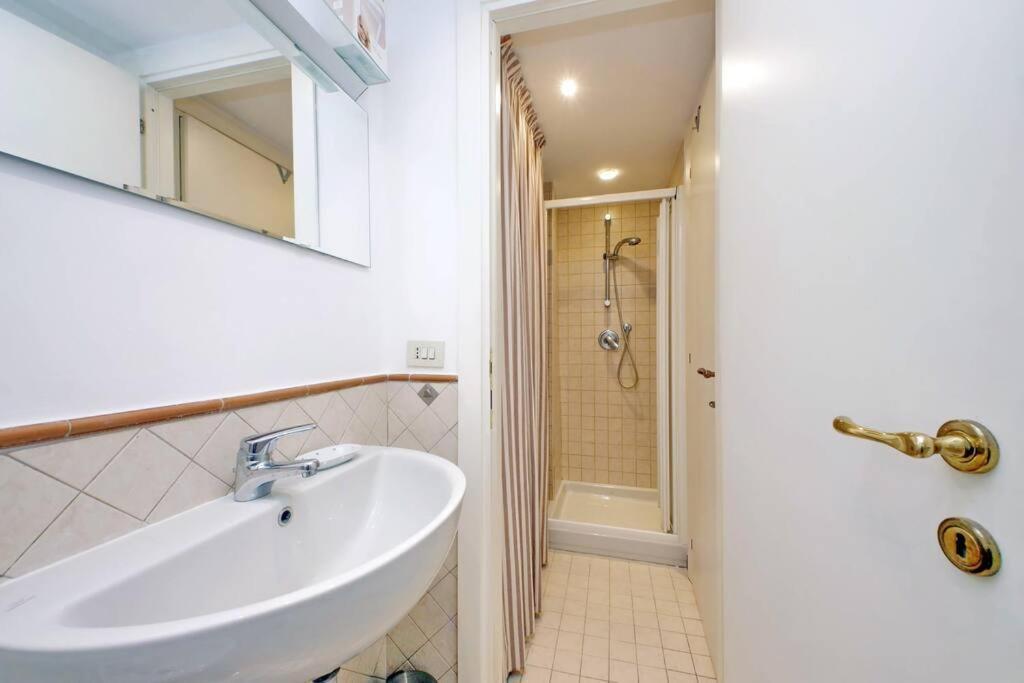 Appartement Laterano à Rome Extérieur photo